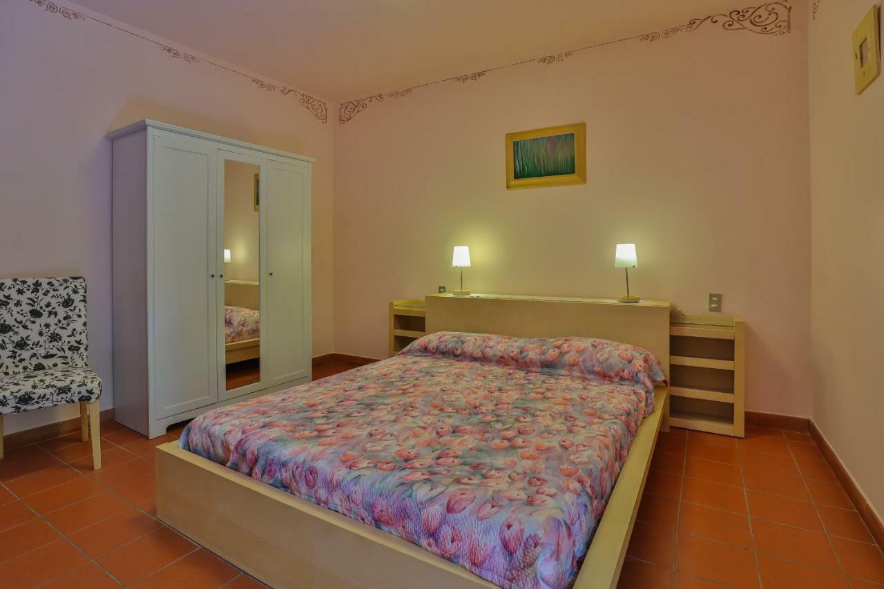 Residence Il Castagno Pistoia Exteriör bild