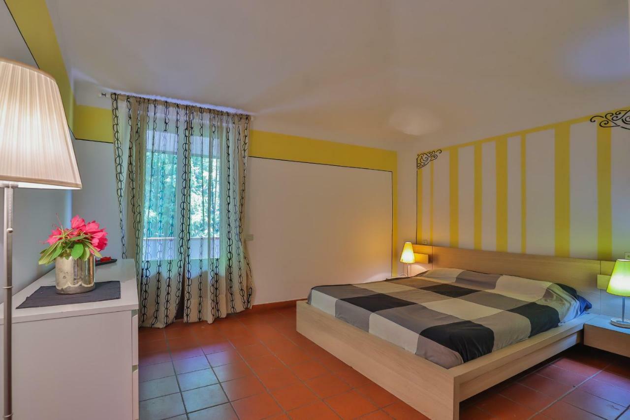 Residence Il Castagno Pistoia Exteriör bild